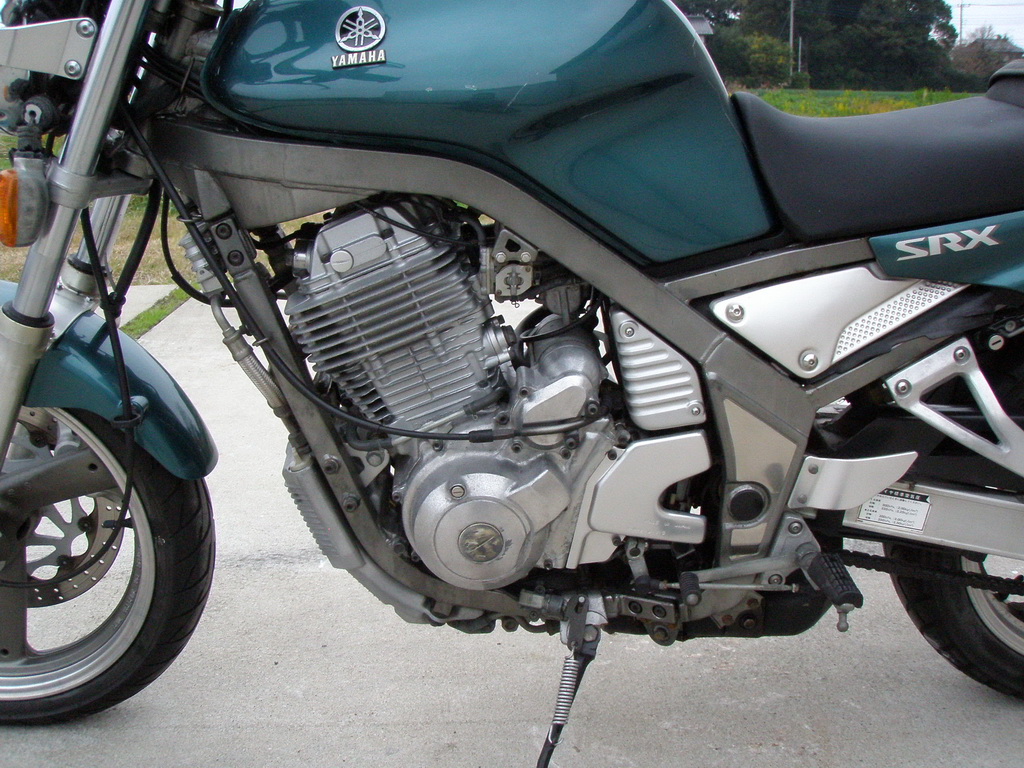 Купить мотоцикл Yamaha SRX400-4 1991 фото 13